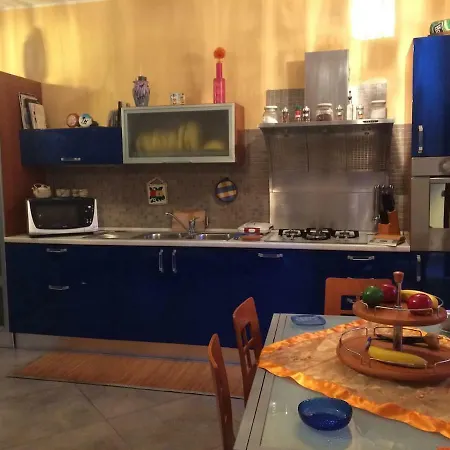 La Casa Di Laura Calascibetta